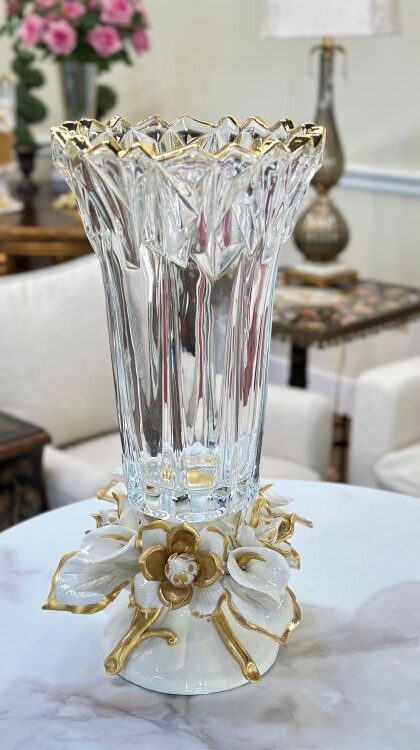 Crowned Calla Lily Vase - 8 x 14 Inches