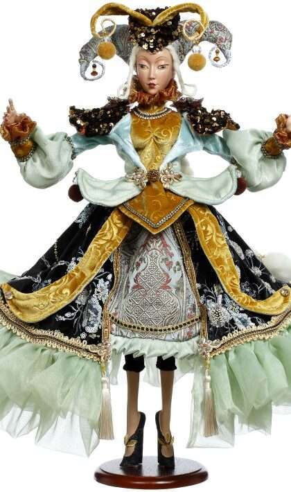 Lady of Fashion - 25.5 Inches (*Free Shipping)