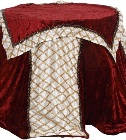 Harlequin Baroque Tablecoth, Set of 2- 88 Inches