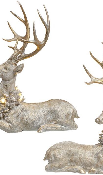 Deer with Led Wreath, Set of 2 - 20 x 21 Inches