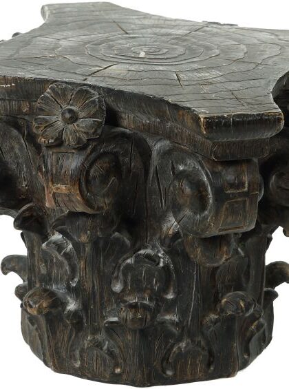 Acanthus Pedestal - 9.5 Inches.