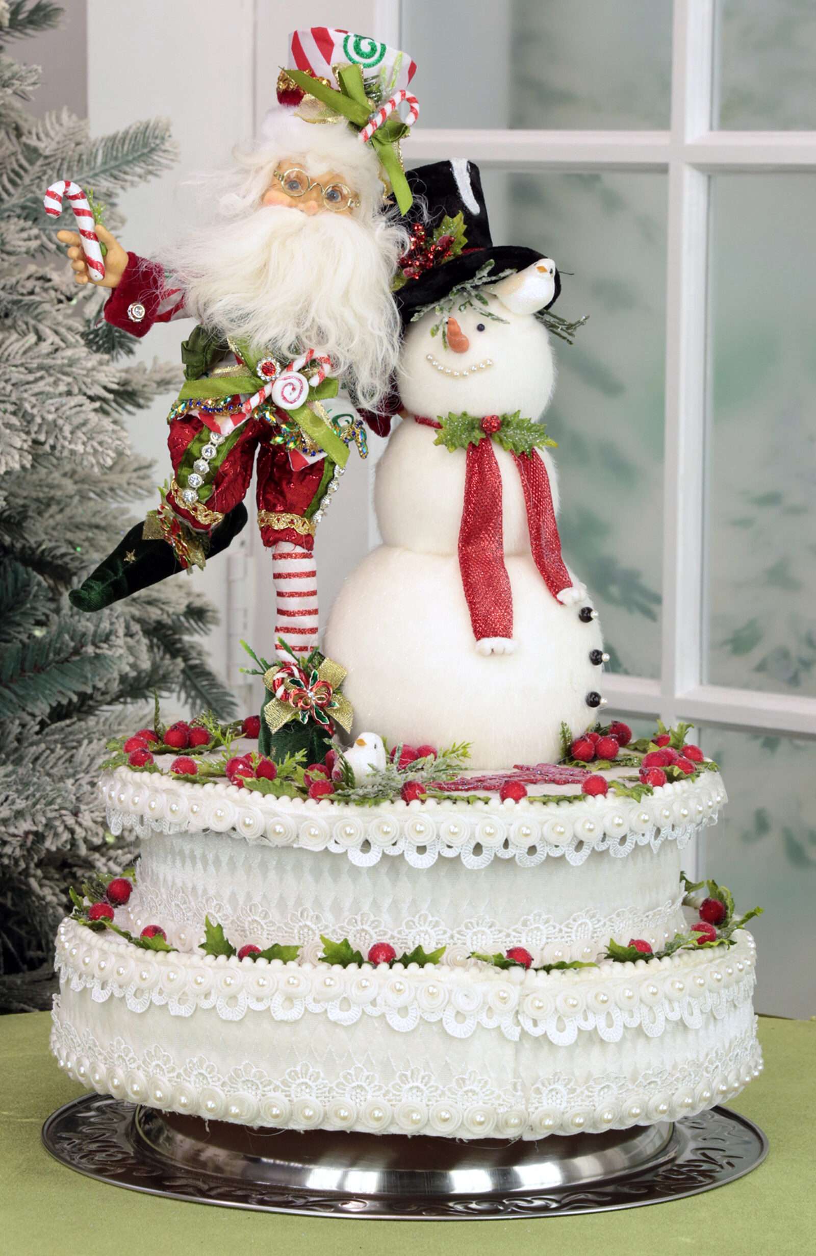 Signed by Mark, Candy Cane Elf on Christmas Cake AI-57584
