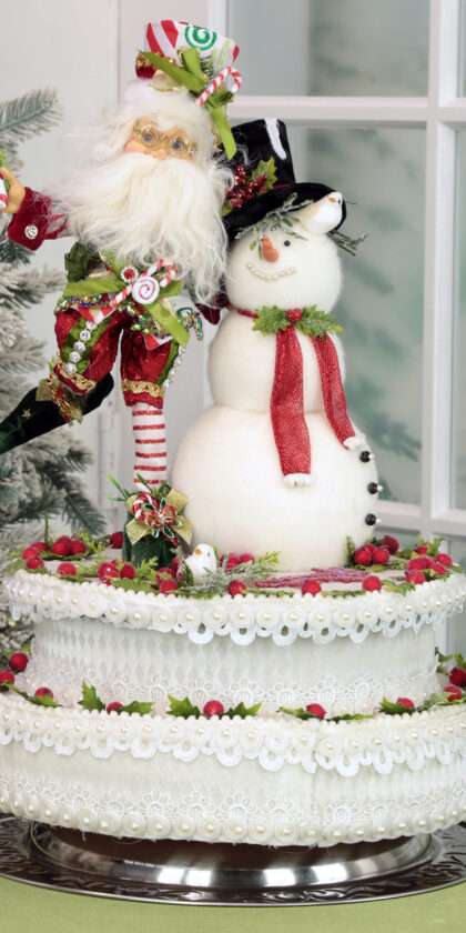 Signed by Mark, Candy Cane Elf on Christmas Cake AI-57584